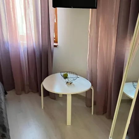 Апартаменты Downtown *